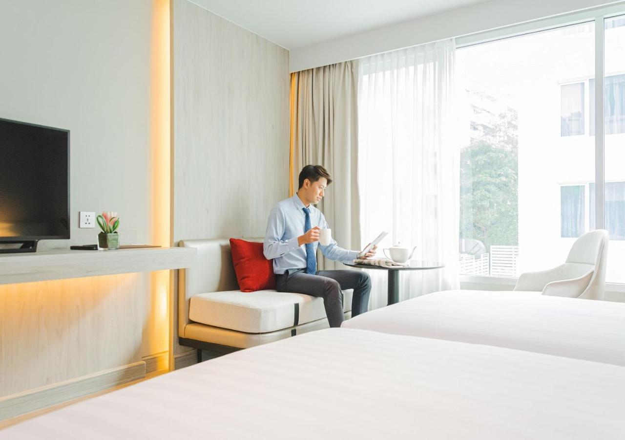 Отель Centre Point Sukhumvit 10 Бангкок Номер фото