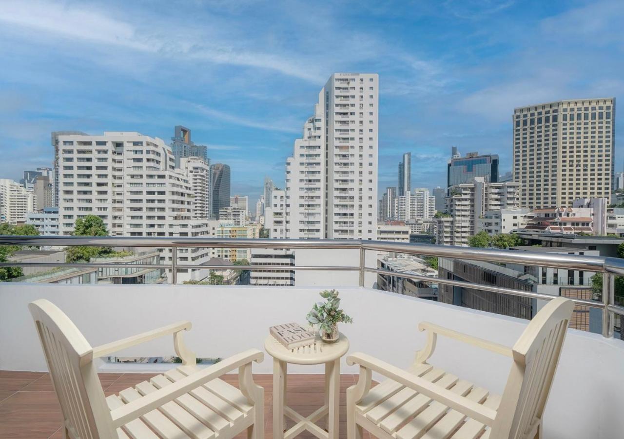 Отель Centre Point Sukhumvit 10 Бангкок Экстерьер фото
